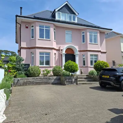 Colourful exterior house painting similar to projects available in Bournemouth